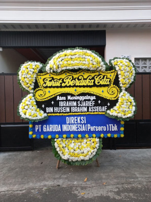 Papan Bunga Duka di Kampung Perak